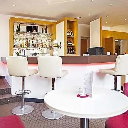 Am Bismarck Hotel